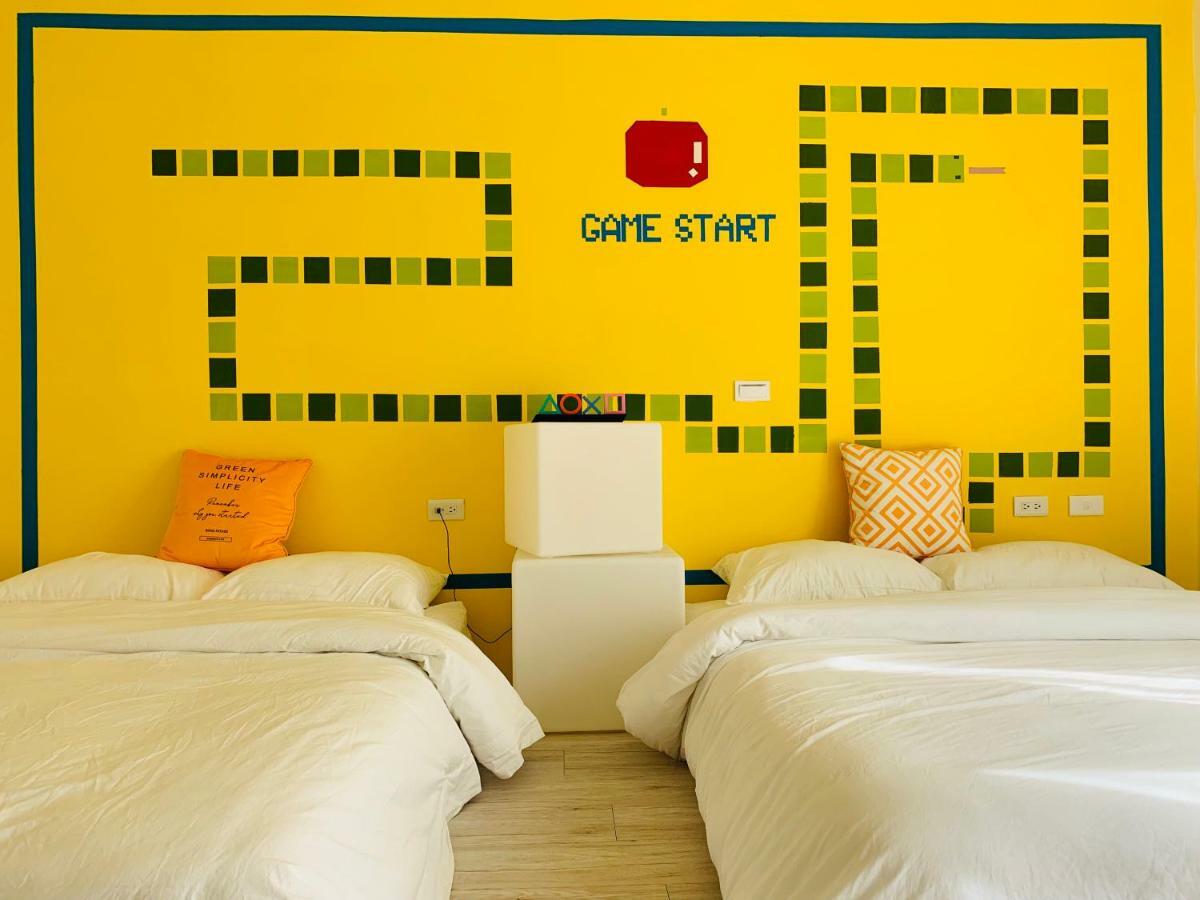 Burano Yellow Villa Hengchun Exterior photo
